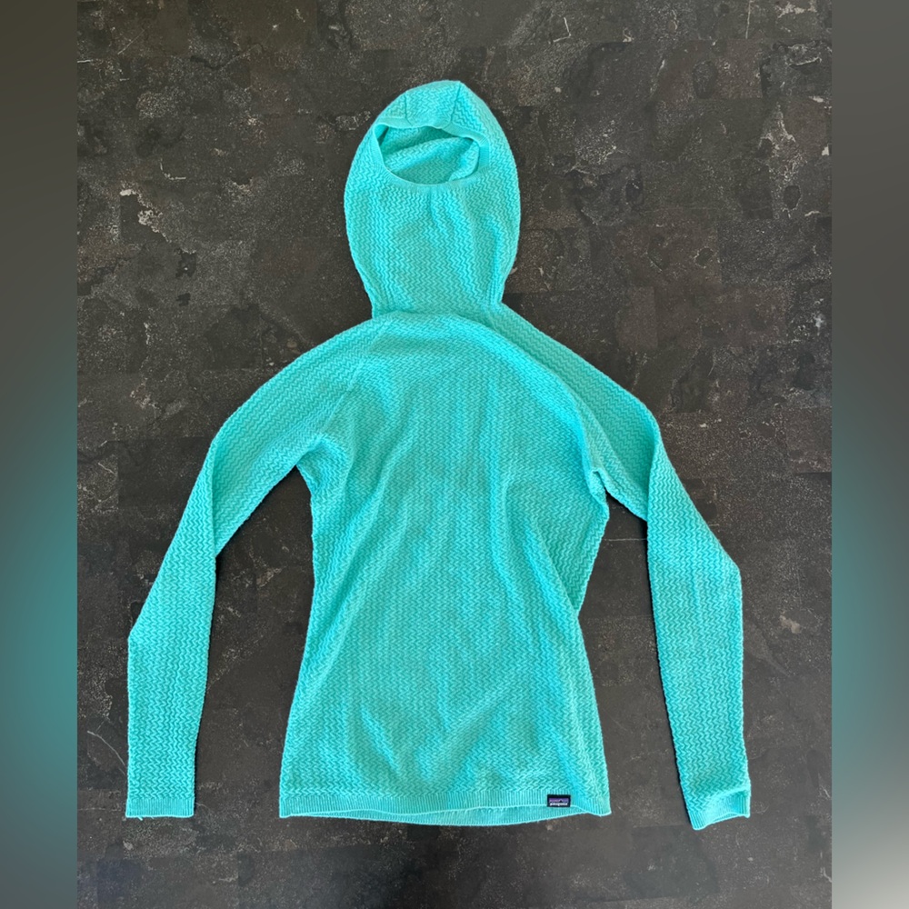 Patagonia women’s merino wool capilene air hoody size small